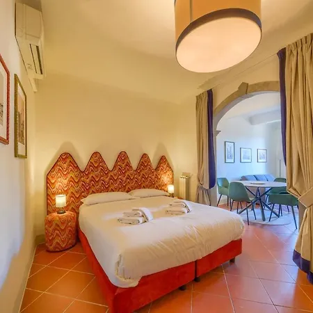 Апартаменты Stylish Flat In Tower Donati, 5 Min From Duomo *